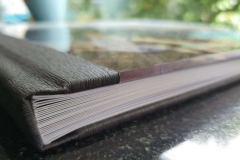 Netjes gelijmd, stevige pagina's